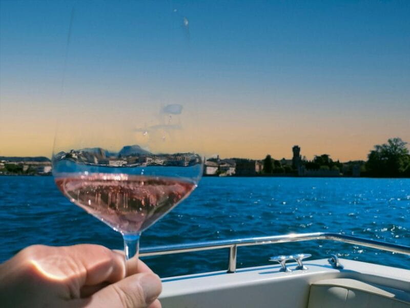 Lazise: Sunset Cruise with Wine aperitif on lake Garda - Key points / Takeaways