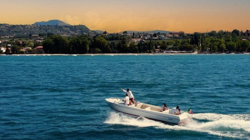 Lazise: Sunset Cruise with Wine aperitif on lake Garda - Who Should Consider This Tour?