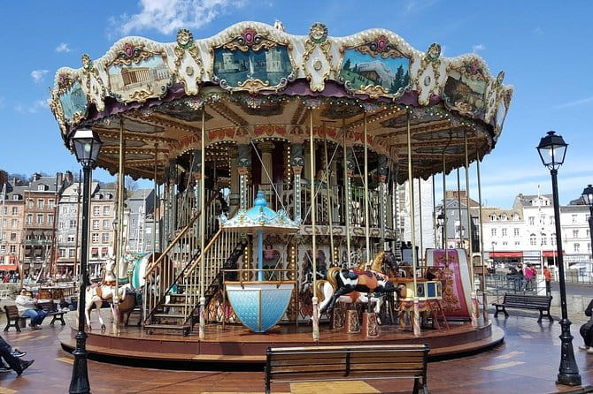 Le Havre to Honfleur & Deauville : Small Group Private Tour - Key points / Takeaways