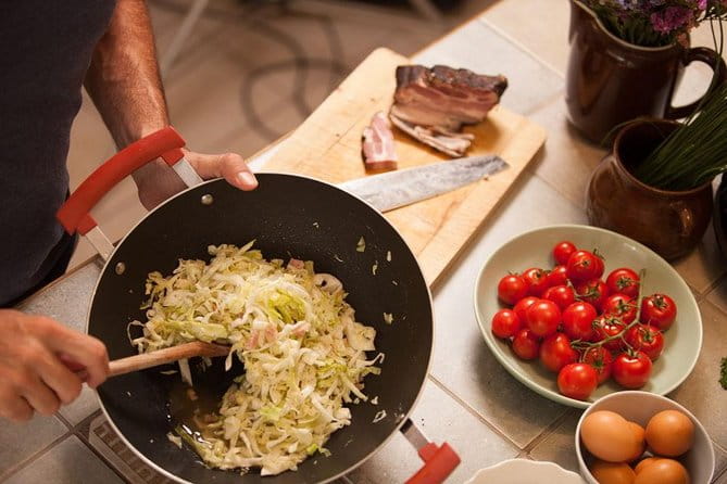 Learn Traditional Czech Cooking from Authentic Family Recipes - Authentic Czech Cooking Class in Prague: A Flavorful Journey