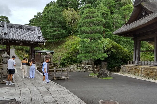 Learning History of Kamakura in Depth With a Certified Guide - Preparing for the Kamakura Adventure