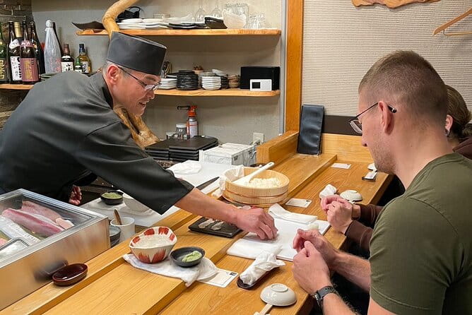 Learning Sushi From a Professional Sushi Chef in Osaka - Rolling Maki Sushi