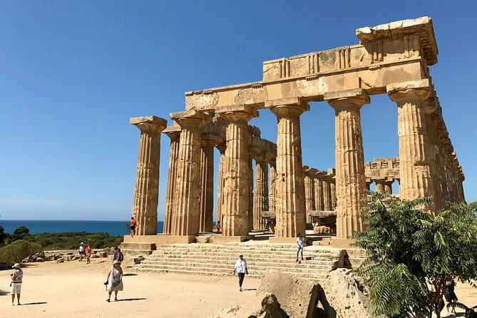 Leave the City Behind Tour with Guide Driver starts from Palermo - Exploring the Sicilian Countryside and Ancient Ruins