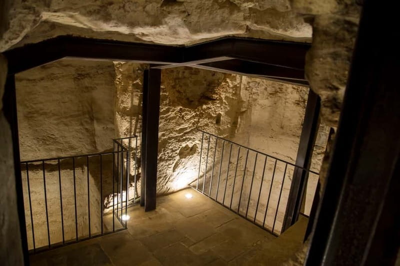 Lecce: Baroque Architecture and Underground Walking Tour - Discovering Lecces Architectural Marvels