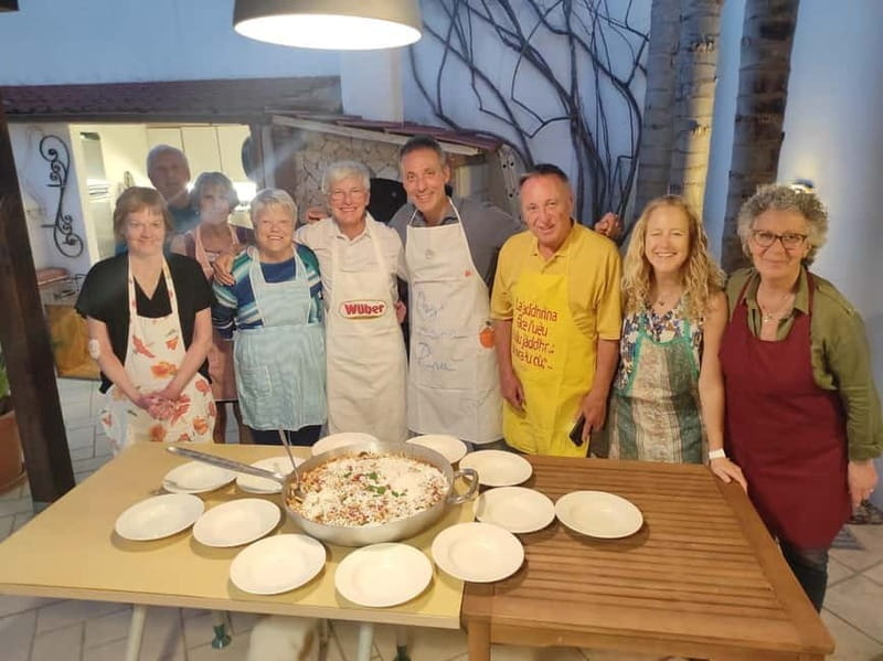 Lecce: Cooking class on fresh pasta in the garden of an old shed - Aperitif in the Garden: Tasting Local Flavors