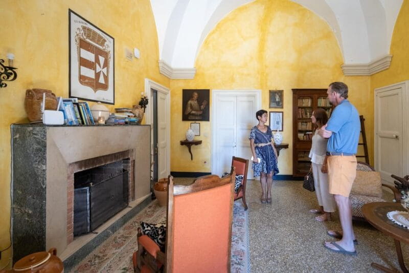 Lecce: Golden Vine Escape - Sunset Picnic & Wine Tasting - A Detailed Look at the Experience