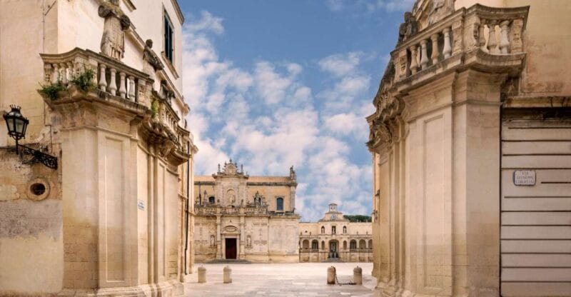 Lecce guided tour with underground discoveries - Authenticity and Local Flavor