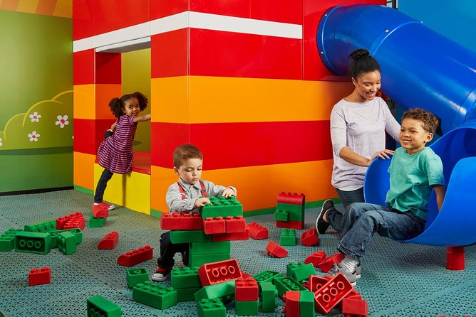 LEGOLAND® Discovery Centre Toronto - Facilities