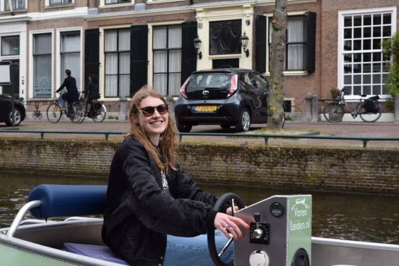 Leiden: Electric Boat Rental - Why This Activity Adds Value to Your Leiden Visit