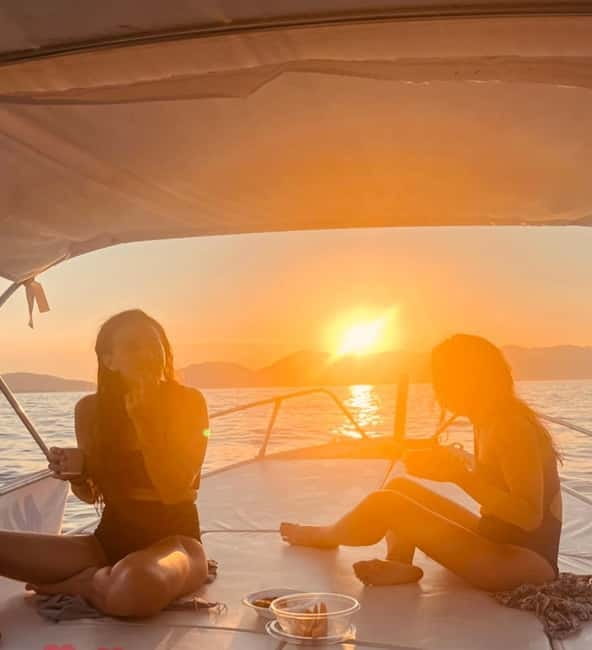 Lerici: Caletta beach & Tellaro sunset tour - Who This Tour Is Best For