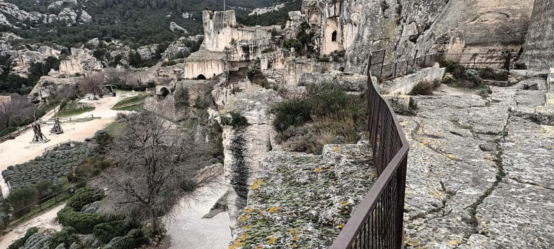 Les Baux De Provence and St-Rémy De Provence by electric bike - Key Points / Takeaways