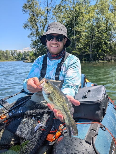 Lesson with a fishing guide - Discovering the Ardèche: A Deep Dive into the Experience