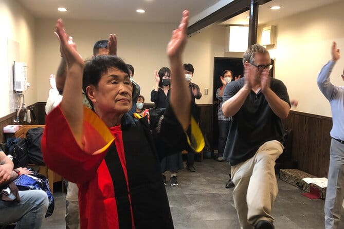 Let'S Dance Bon Odori Japanese Folk Dance Near Tsutenkaku - Joining the Dance: Step-by-Step Guidance and Participation