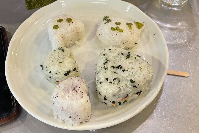 Lets Lunch / YANAKA MADAME HOME / Local Dish & Rice Ball Making. - Making Authentic Rice Balls
