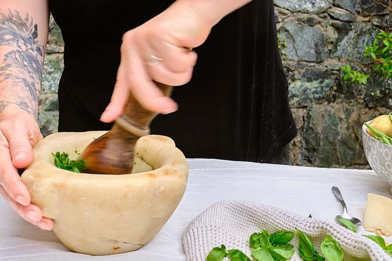 Levanto, Cinque terre: Fresh Pasta and Pesto cooking class - Price and Logistics