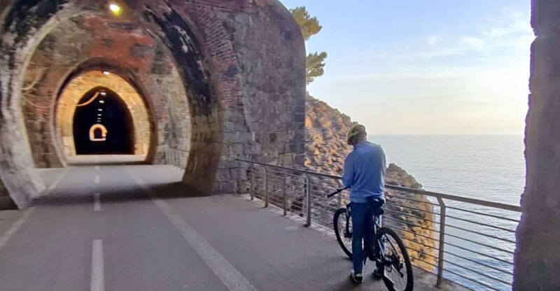 Levanto: Guided E-Bike Tour in Framura with Wine & Focaccia - Key points / Takeaways