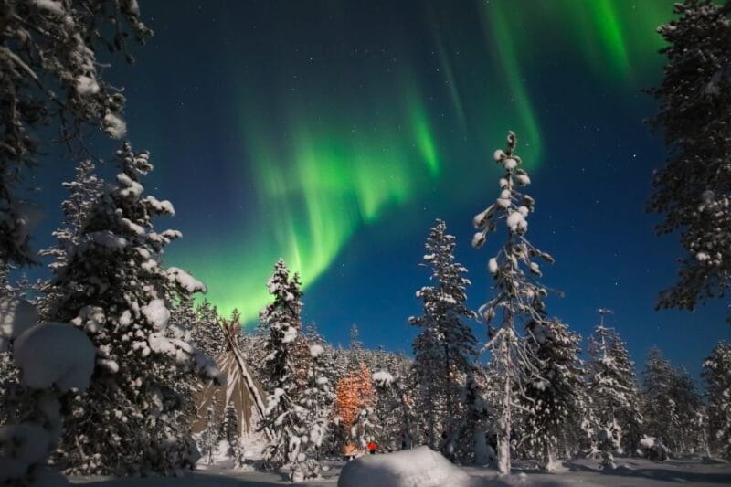 Levi: Northern Lights Campfire - The Experience: What to Expect on the Northern Lights Campfire Tour