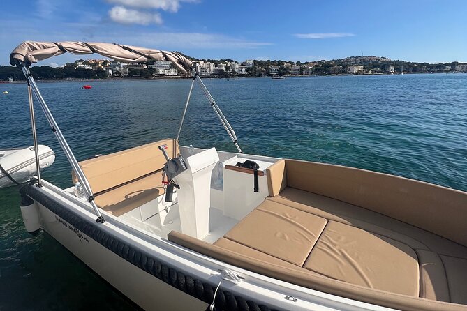 License Free Boat Rental Around the Coast of Santa Ponsa - Exploring the Coast of Santa Ponsa
