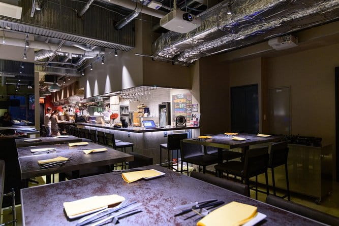 Licensed Guide Kabukicho Shinjuku Nite Experience Tour(Tokyo) - Whats Included in Your Kabukicho Experience