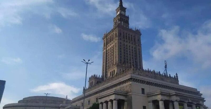 Life Behind the Iron Curtain Warsaw Walking Tour - Exploring Warsaw’s Communist Architecture and Sites