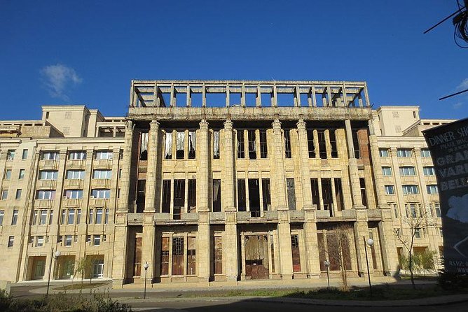 Life Under Communism - Daily Life Routines