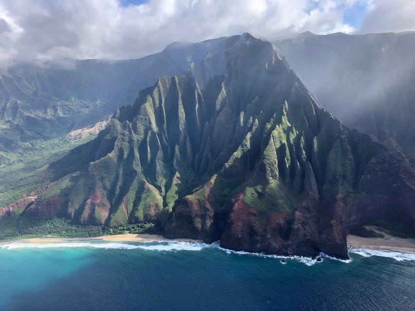 Lihue: Private Scenic Flight Over Kauai - Highlights of the Scenic Flight