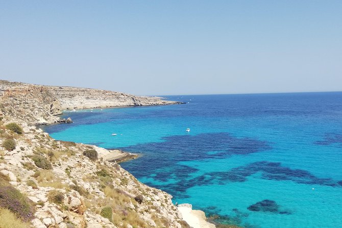 Liliana's Boat Trip With Lunch Included - Intimate Boat Capacity