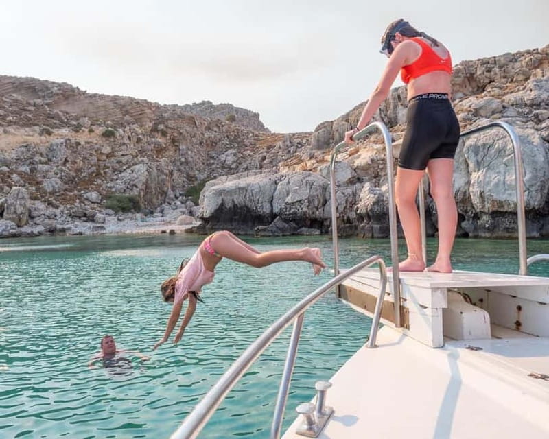 Lindos: 3 Hour Glass Bottom Boat Tour with Snorkelling - Exploring Lindos from the Water: A Detailed Look at the Glass Bottom Boat Tour