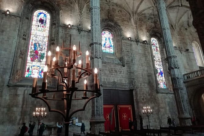 Lisboa, Cascais and Sintra - Private guided tour - Who Should Book This Tour?