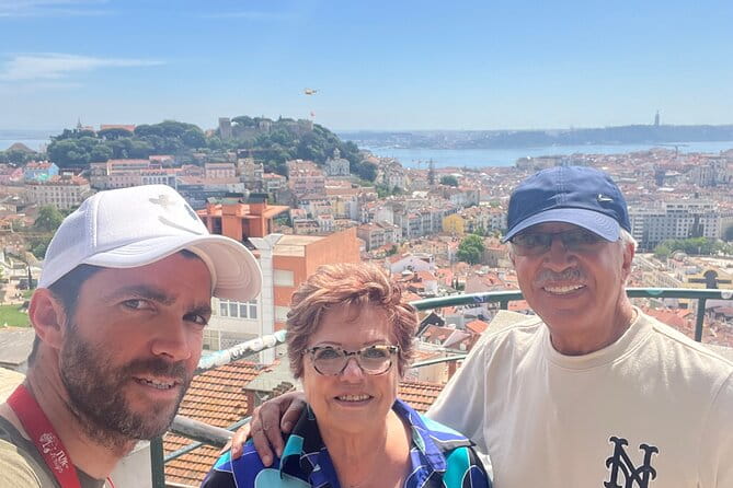 Lisbon 1h30 Tuk-Tuk Tour: The best way to visit the city - Key points / Takeaways