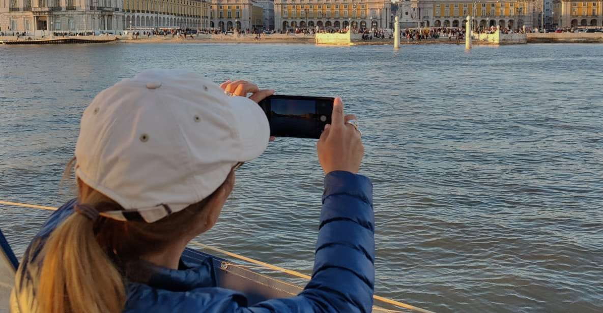 Lisbon: 2 Hr Boat Tour. Exclusive Best Shared Experience. - Booking and Cancellation