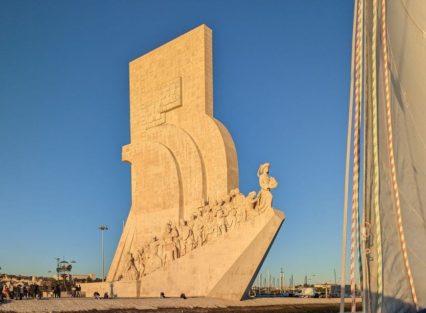 Lisbon: 2 Hr Boat Tour. Exclusive Best Shared Experience. - Cultural Exploration