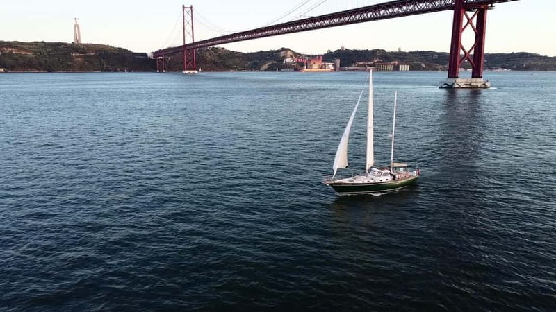 Lisbon: 3-Hour Sailing Tour with Swim and Drinks - Key points / Takeaways
