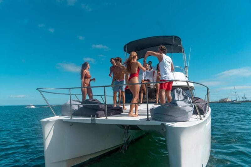 Lisbon: 3H Private Luxury Catamaran Tour with Swimming - Price and value: Is it worth it?