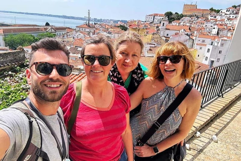 Lisbon Adventure 2 Hours Tuk-Tuk Tour and 2H Sunset Sailing - A detailed look at the Lisbon Adventure tour