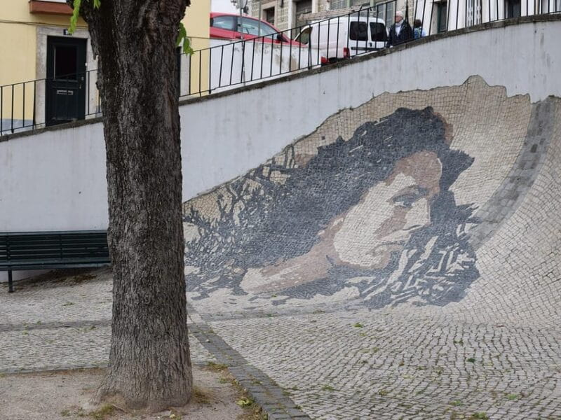 Lisbon: Alfama Guided Walking Tour - Sights at a Glance: Monuments, Squares, and Castles