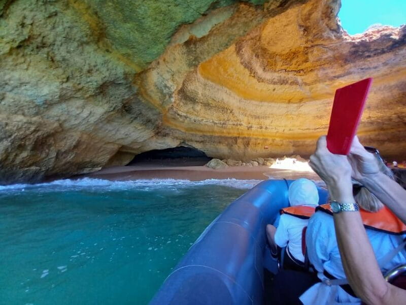 Lisbon: Algarve Coast Tour Including Boat Trip to Caves - Analyzing the Experience: What Does This Tour Offer?