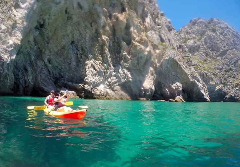 Lisbon: Arrabida Park Kayak Tour with Beach Picnic - Key points / Takeaways