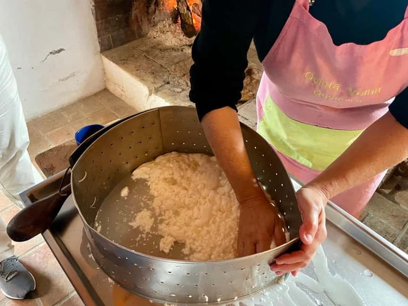 Lisbon: Azeitão Cheese Workshop with Wine & Food Tasting - Price and Logistics