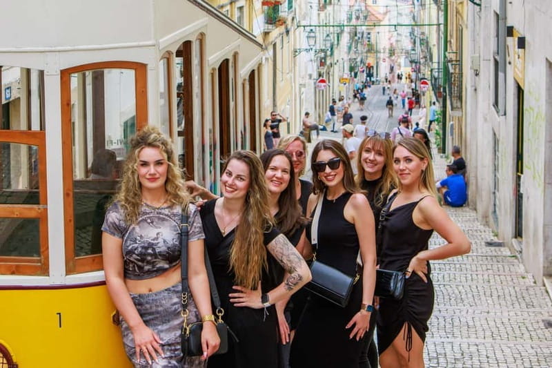 Lisbon: Bachelorette Party Photoshoot Tour - City Streets and Murals: Authentic Lisbon Vibes