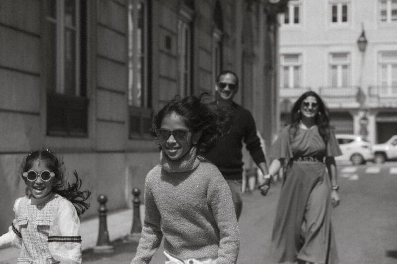 Lisbon: Cinematic Photoshoot with Local Photographer Guide - FAQ