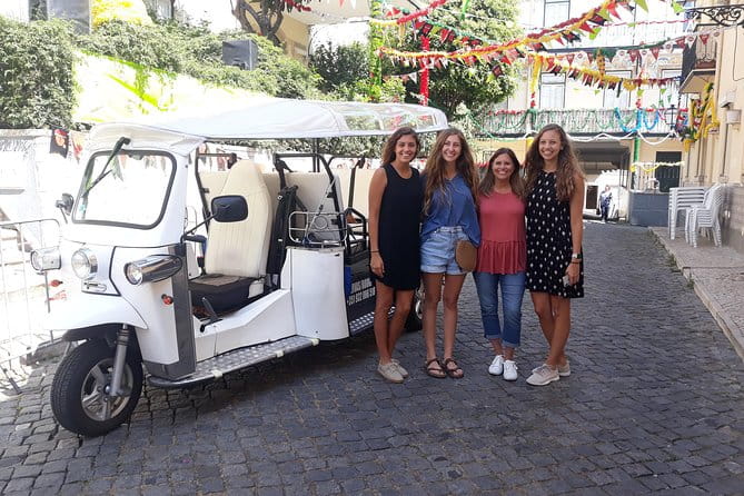 Lisbon City Tour 2 hours (Máx 6 pax) - The Sum Up