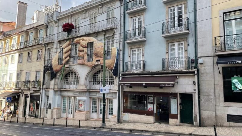 Lisbon City Tour HALF DAY 4h - VAN - FAQ