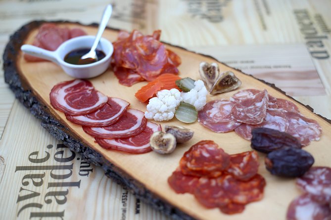 Lisbon Cultural Food and Wine Walking Tour - Tour Accessibility