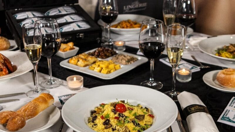 Lisbon: Erotic Cabaret Show and Dinner - The Meal: An Authentic but Slightly Flawed Feast