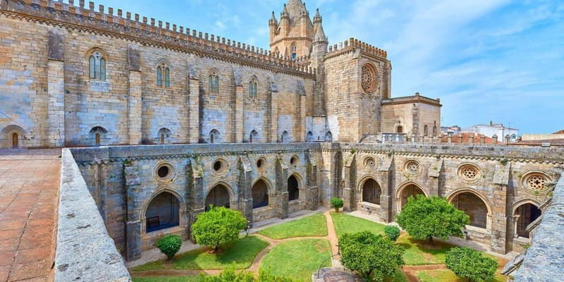 Lisbon: Évora, Vila Viçosa, & Estremoz Guided Tour - Key points / Takeaways