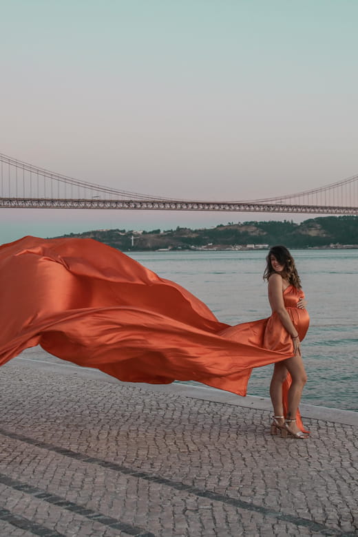 Lisbon: Flying Dress & Fashion Photoshoot at iconic places - The Logistics and Value