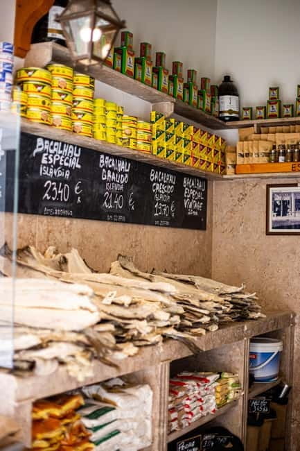 Lisbon: Food Tasting Tour by Tuk Tuk with 2 Stops - Who is this Tour Best For?