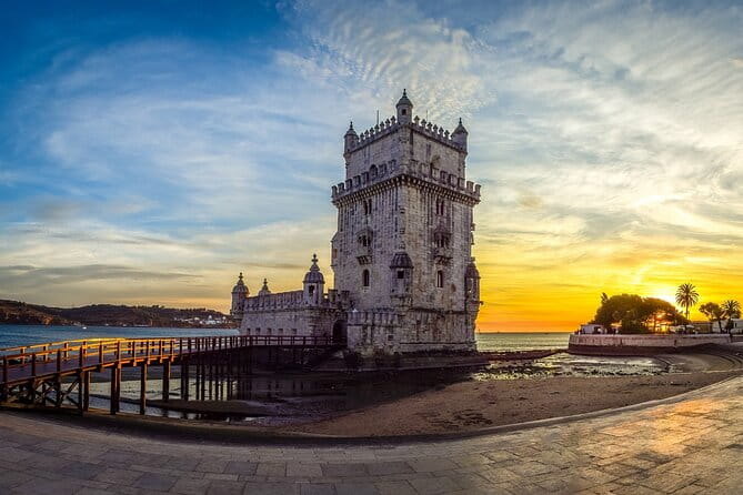 Lisbon Half day tour by Private Car - Key points / Takeaways