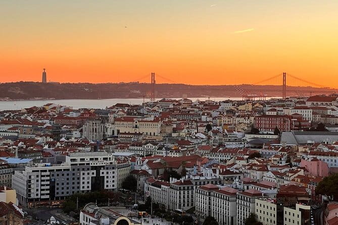 Lisbon Historic City Tour by Tuk-Tuk - Key points / Takeaways